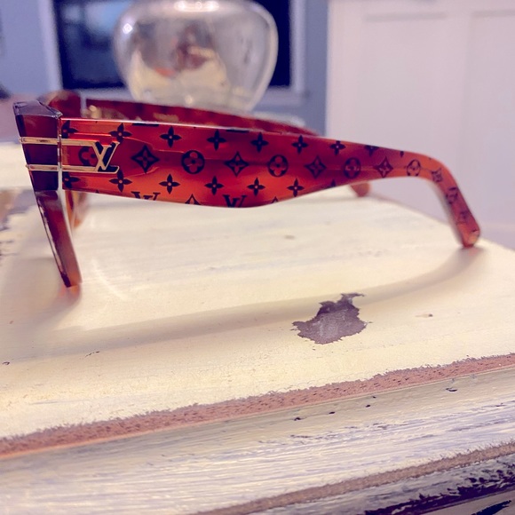 Louis Vuitton Blade Square Sunglasses - Picture 4 of 9